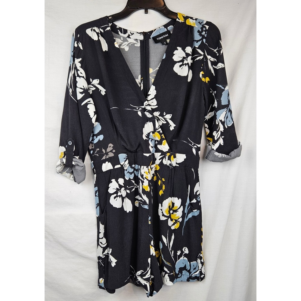 Yumi Kim Liz Romper Black Floral Print V Neck Long Sleeve‎ Size S Boho Feminine